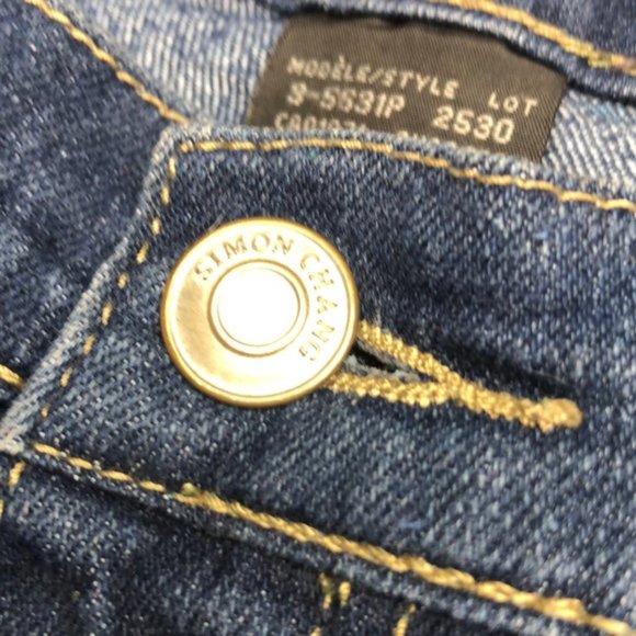 LIKE NEW SIMON CHANG STRAIGHT LEG JEANS 10/30x29 ⭐️ - Picture 12 of 12
